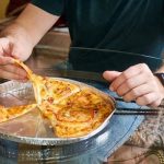 A Practical Guide to Pizza Warmer Displays for Your Business